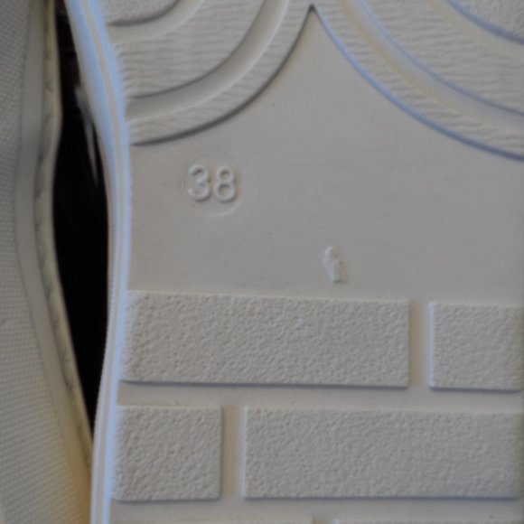 Markus Lupfer Gray/Black Print Silver Tone Metal Embellish Loafer Size 38M - Picture 14 of 14